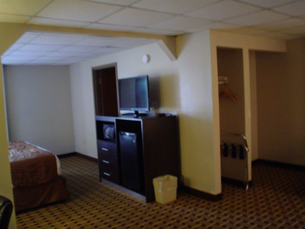 Haven Inn & Suites Duluth Exterior photo